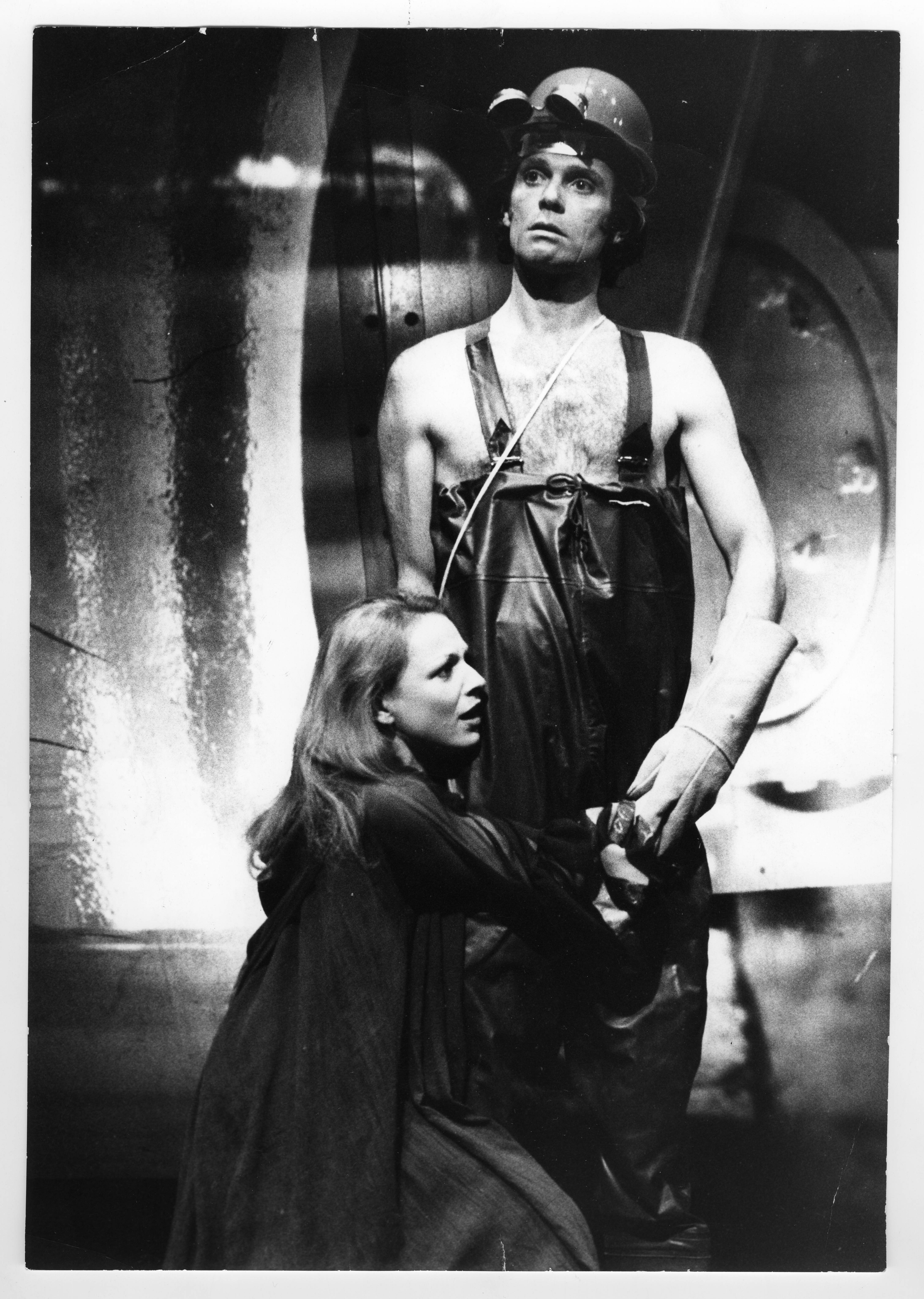 Christine Fersen et Bernard Rousselet dans Le Roi sauvage de Serge Béhar - Mise en scène André-Louis Périnetti - 1972-1973